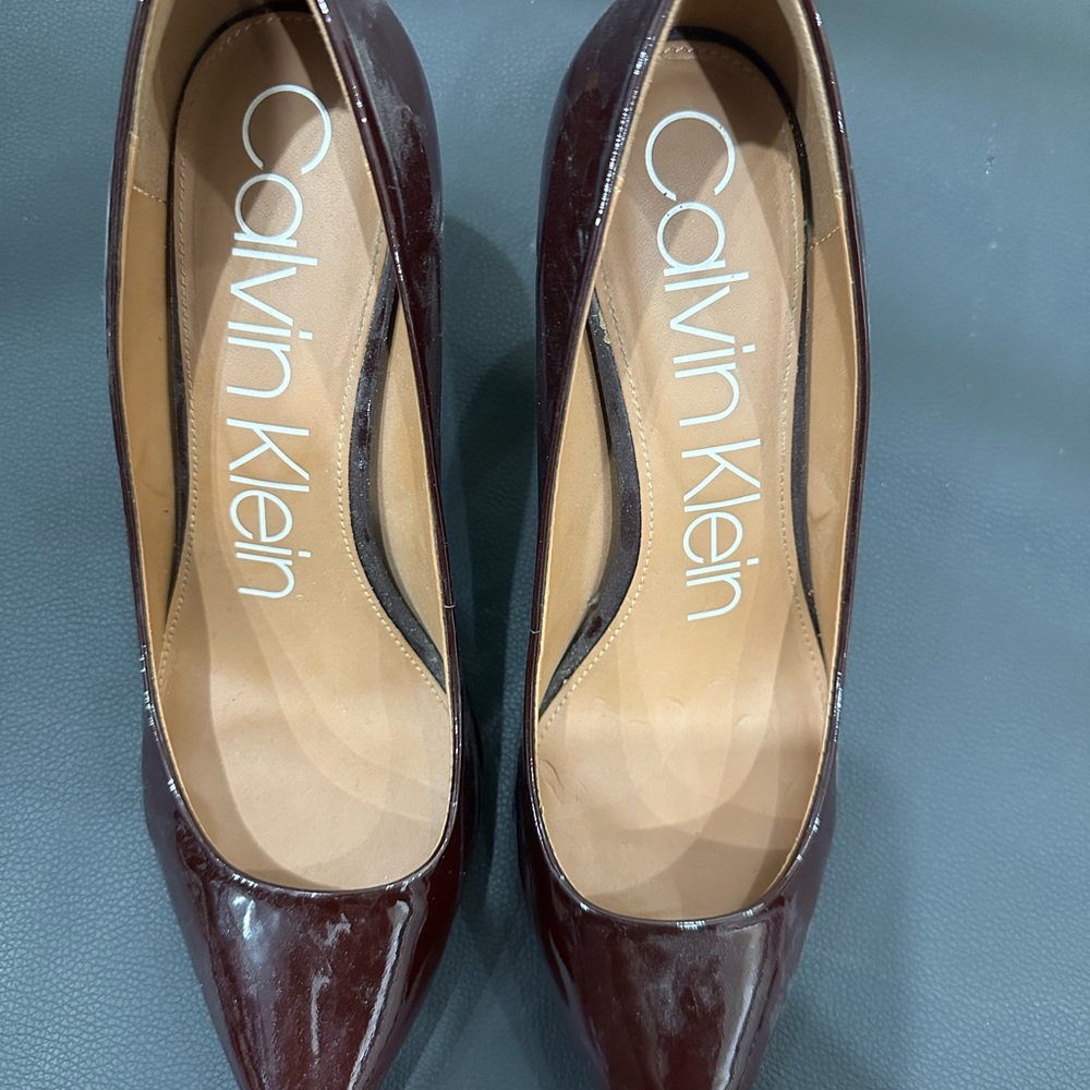 Calvin Klein Women's Burgundy Patent Pumps
